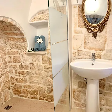 Equi Trullo * Alberobello